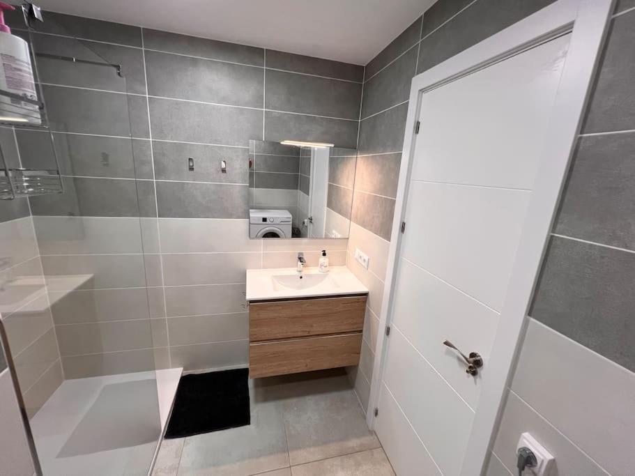 Fuengirola Puerto Y Mar Apartman Kültér fotó